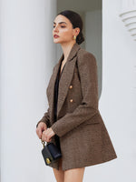 Blazer Feminino Xadrez com Abotoadura Dupla Elegante