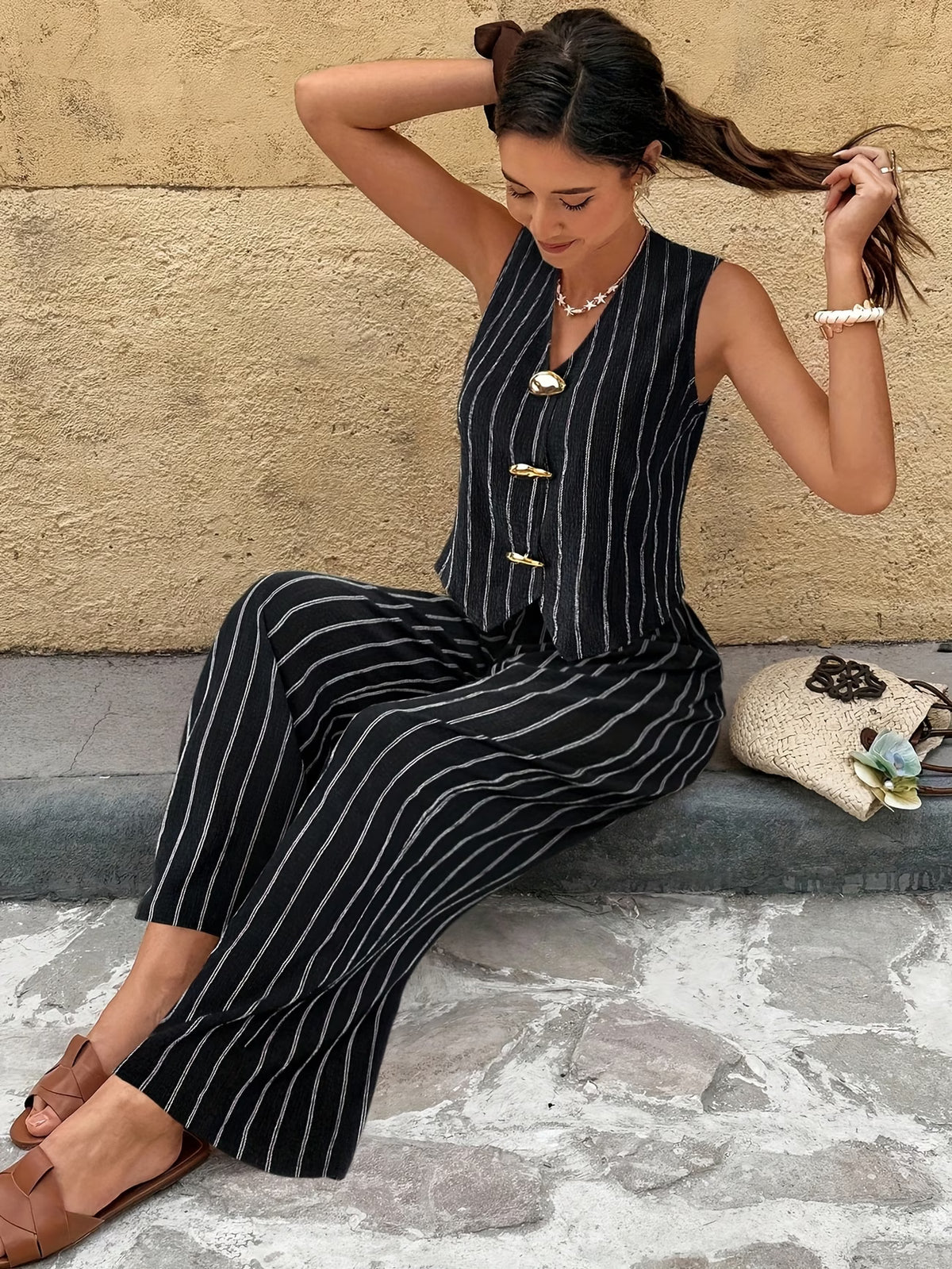 Conjunto Feminino 2 Peças Colete e Calça às Riscas