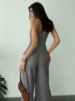 Conjunto Feminino 2 Peças com Top Assimétrico e Calça Pantalona