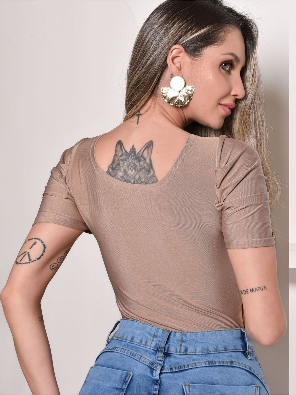 Body Feminino Manga Princesa com Decote Quadrado em Suplex