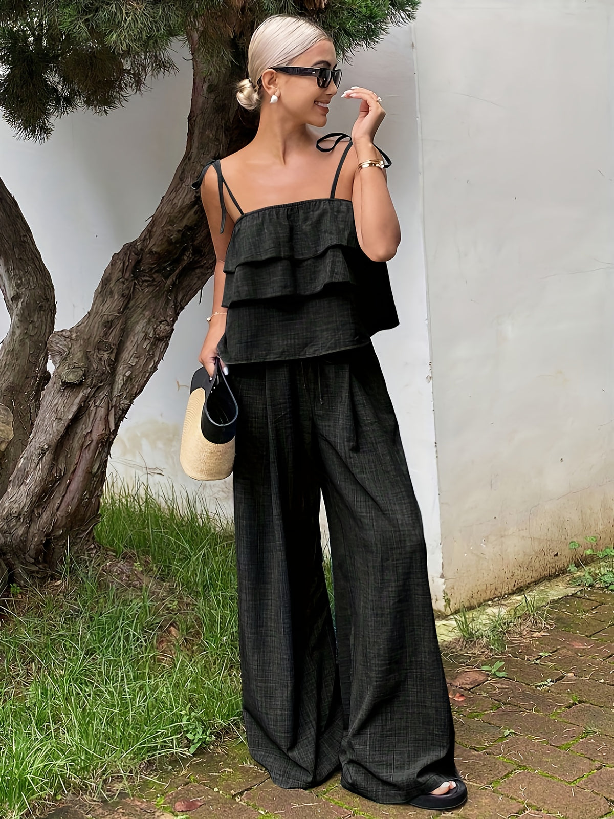 Conjunto Feminino 2 Peças com Top de Alças e Calça Pantalona