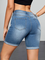 Bermuda Jeans Feminina Azul com Barra Dobrada e Alta Elasticidade