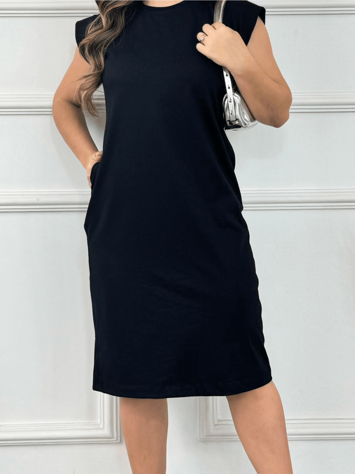 Vestido Midi Feminino em Algodão Confortável