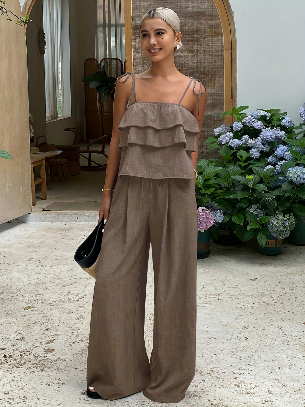 Conjunto Feminino 2 Peças com Top de Alças e Calça Pantalona