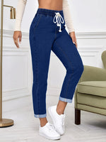 Calça Jeans Feminina Cintura Elástica com Barra Dobrada Azul