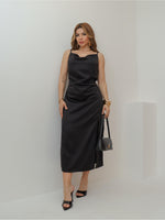 Vestido Midi Elegante com Fenda e Decote Feminino