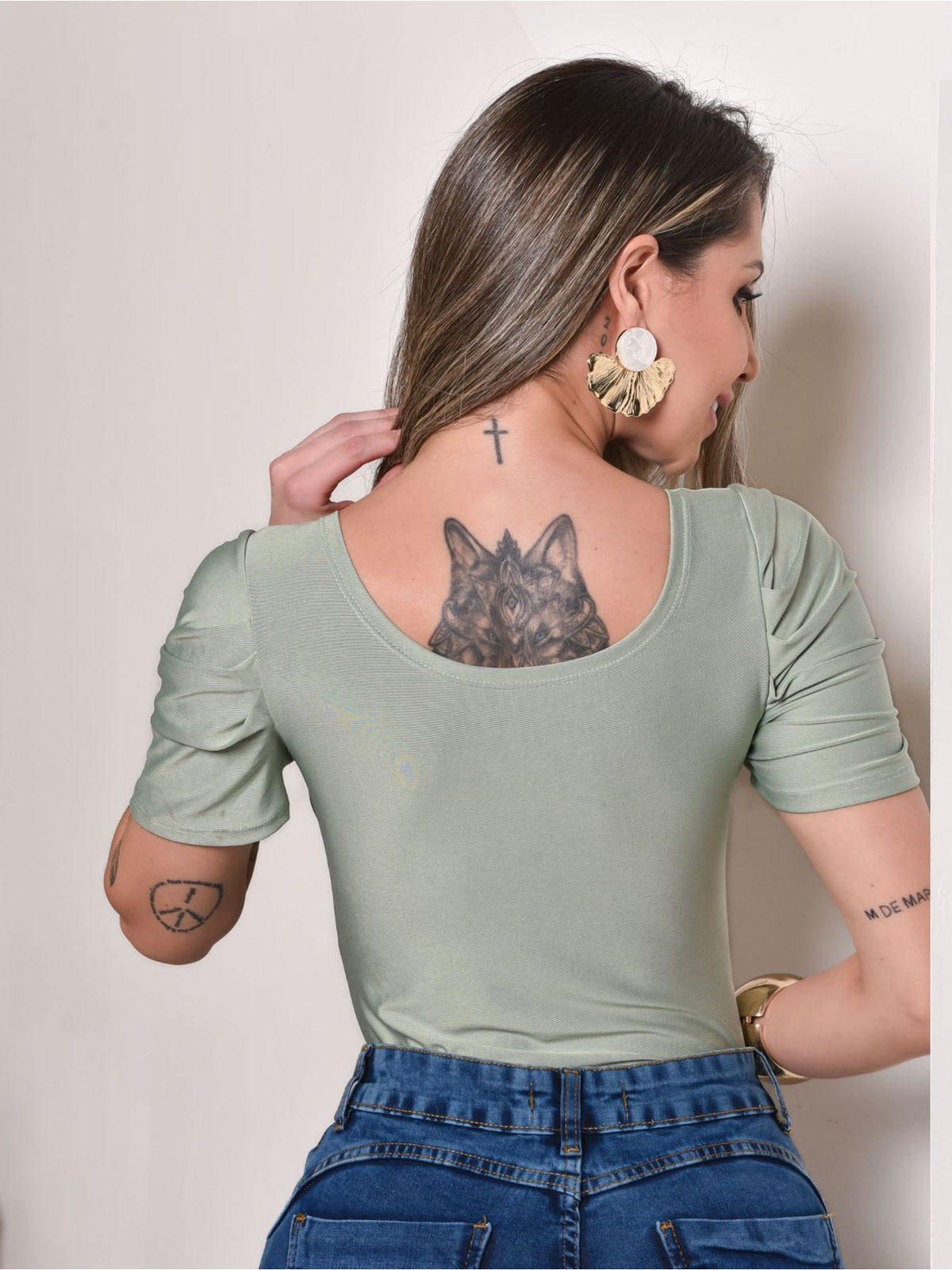 Body Feminino Manga Princesa com Decote Quadrado em Suplex