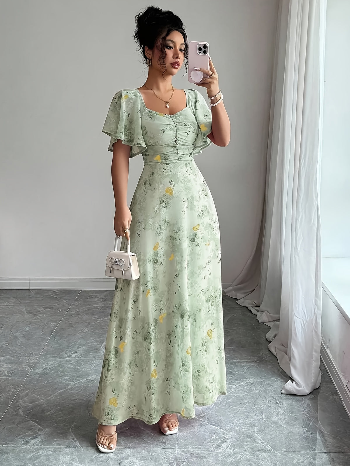 Vestido Feminino Chiffon Estampa de Borboletas Elegante