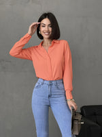 Camisa Feminina Manga Longa Gola Colarinho Lisa
