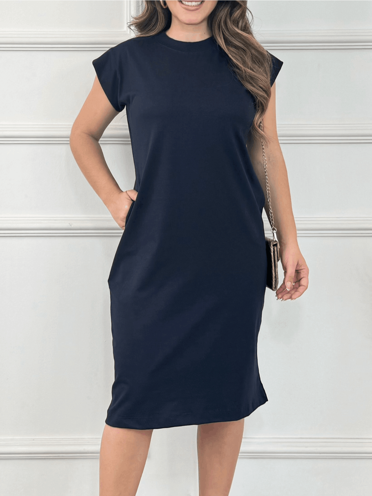 Vestido Midi Feminino em Algodão Confortável