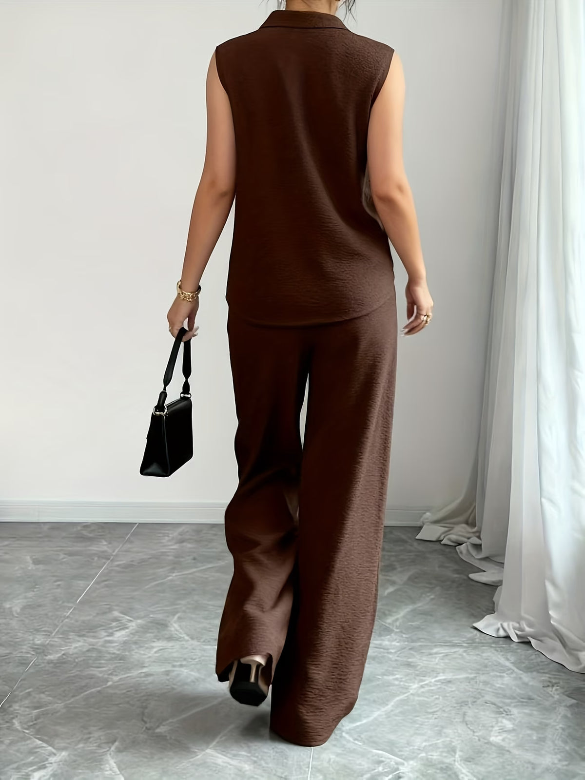 Conjunto Feminino 2 Peças em Tecido Texturizado com Calça Pantalona