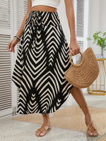 Saia Midi Feminina Evasê com Estampa Paisley