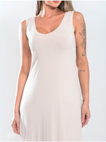 Vestido Midi Regata com Ajuste nas Costas Feminino