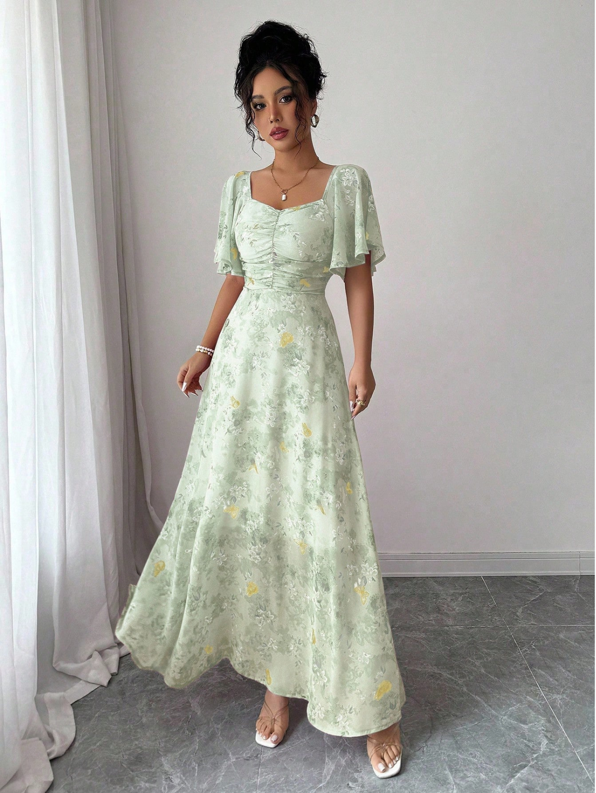 Vestido Feminino Chiffon Estampa de Borboletas Elegante
