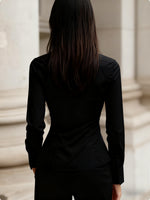 Camisa Feminina Elegante Manga Longa Ajustada com Drapeado