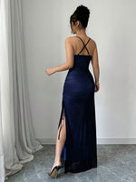 Vestido Longo Elegante com Costas Cruzadas e Alças Finas