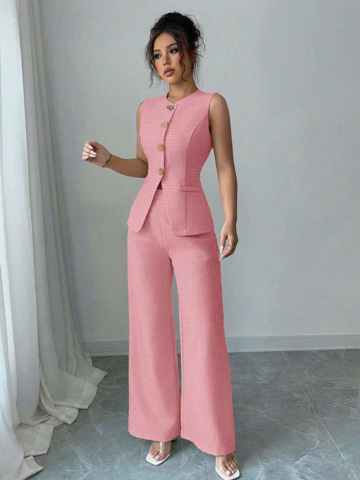 Conjunto Feminino 2 Peças Colete Acinturado e Calça Pantalona