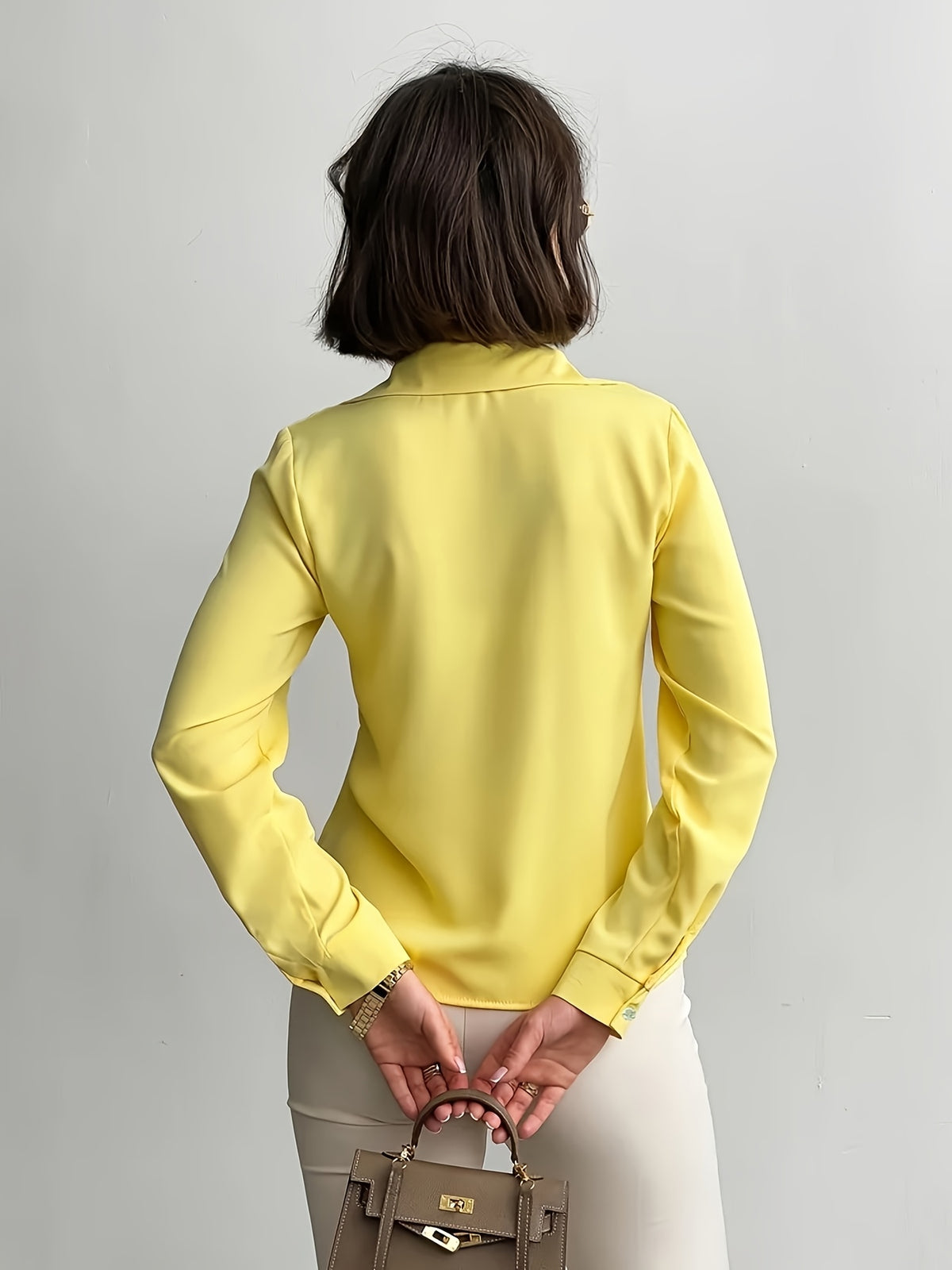 Camisa Feminina Manga Longa Gola Colarinho Lisa