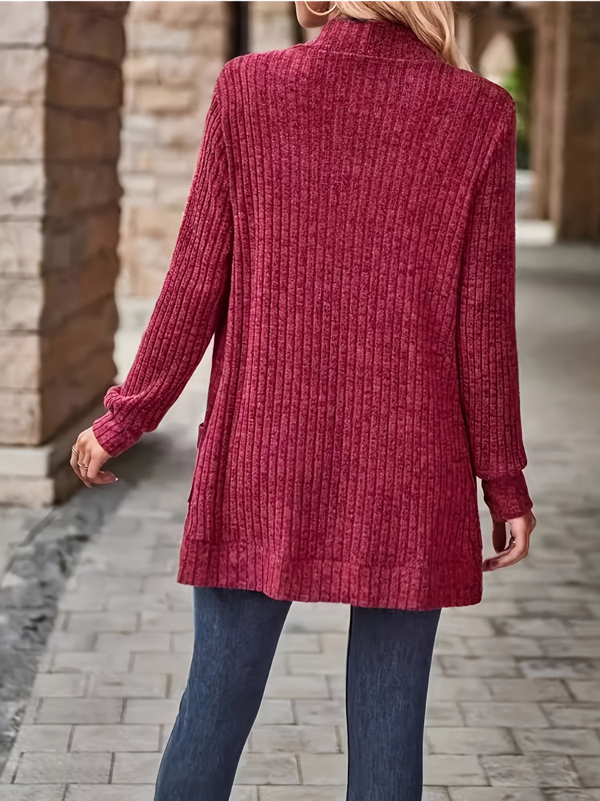 Cardigan Feminino Alongado com Bolsos Frontais