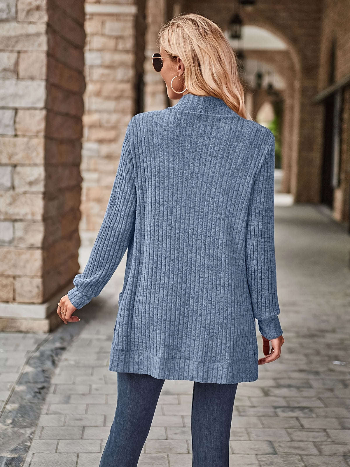 Cardigan Feminino Alongado com Bolsos Frontais