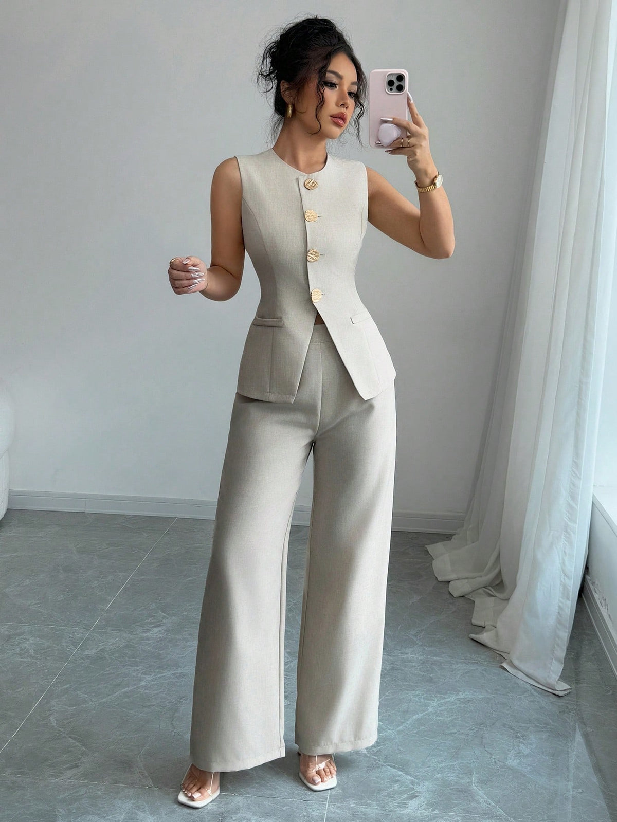 Conjunto Feminino 2 Peças Colete Acinturado e Calça Pantalona