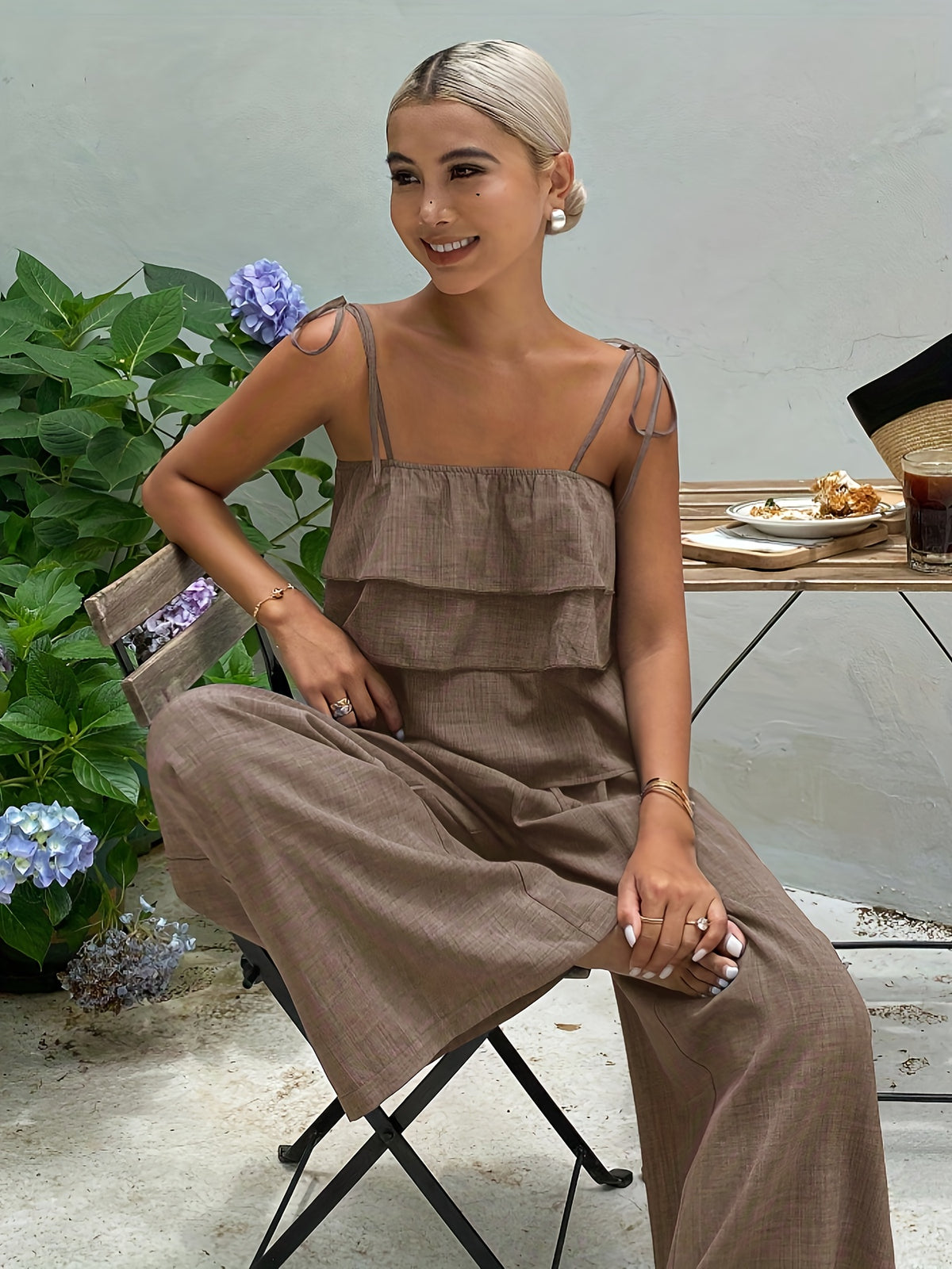 Conjunto Feminino 2 Peças com Top de Alças e Calça Pantalona