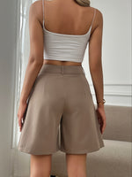 Short Alfaiataria Feminino Plissado Cintura Alta com Bolsos