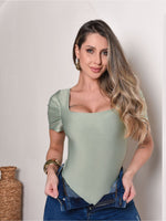 Body Feminino Manga Princesa com Decote Quadrado em Suplex