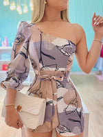 Macacão Elegância Floral Roxo com Cintura Ajustada